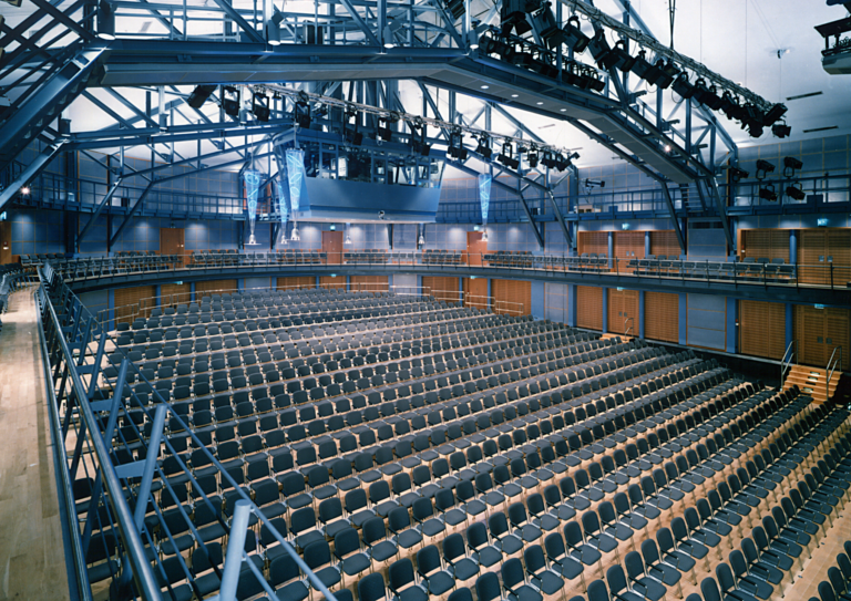 Großer Saal - Theater 1117 Pax 6MB